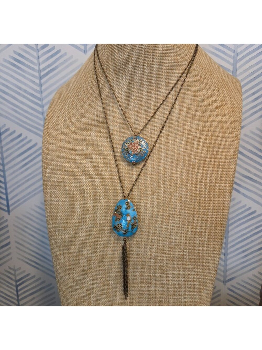 Vintage Brass Tone Double Layer Blue Cloisonne Bird & Floral Charm Necklace 30"